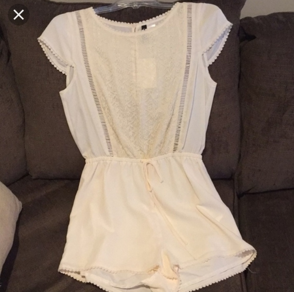H&M romper - Picture 2 of 4